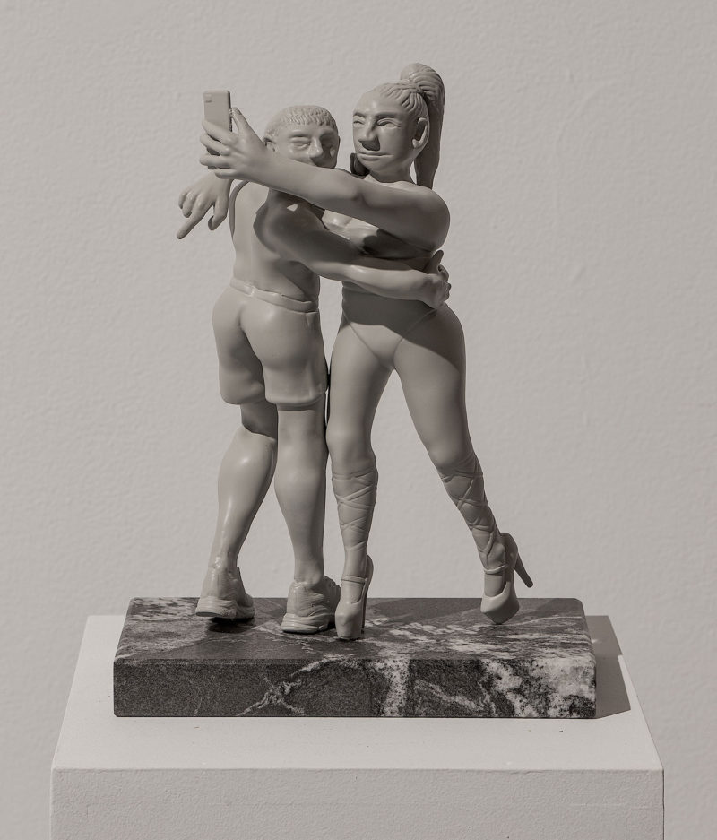 Para Selfie — 3d print, painted ABS, marble sculpture